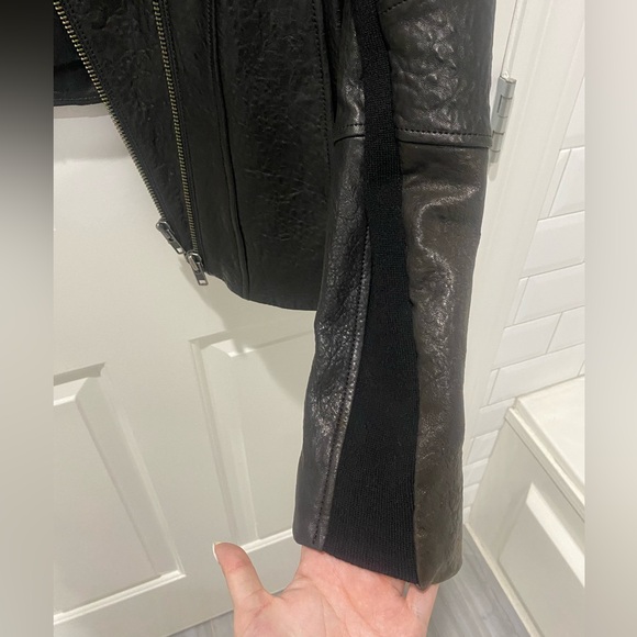 Helmut Lang 100% Lamb Leather Asymmetrical Jacket Size M - Picture 5 of 15